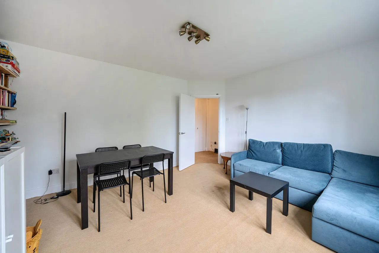 Western Road, East Finchley, London, N2, photo 10