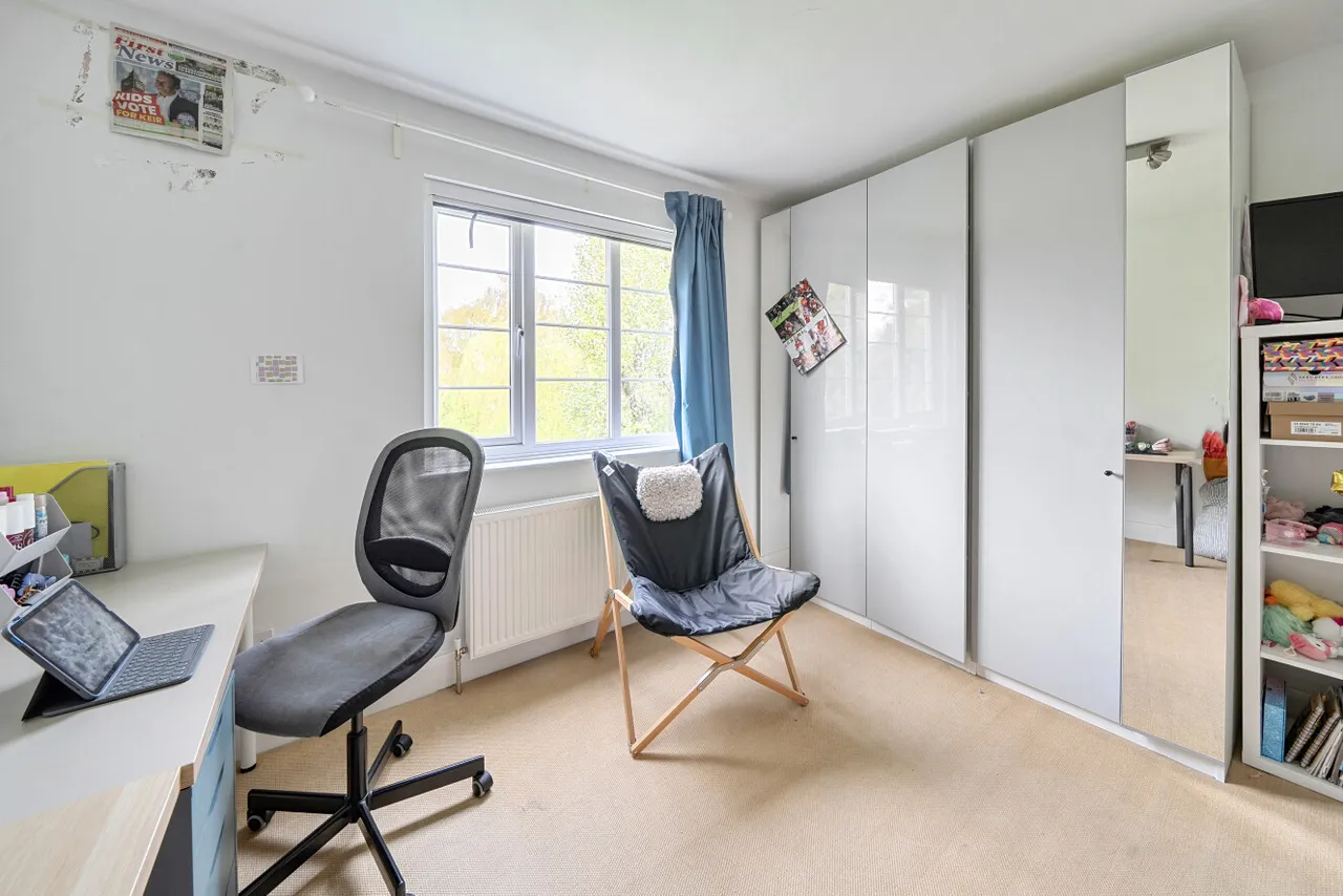 Western Road, East Finchley, London, N2, photo 9