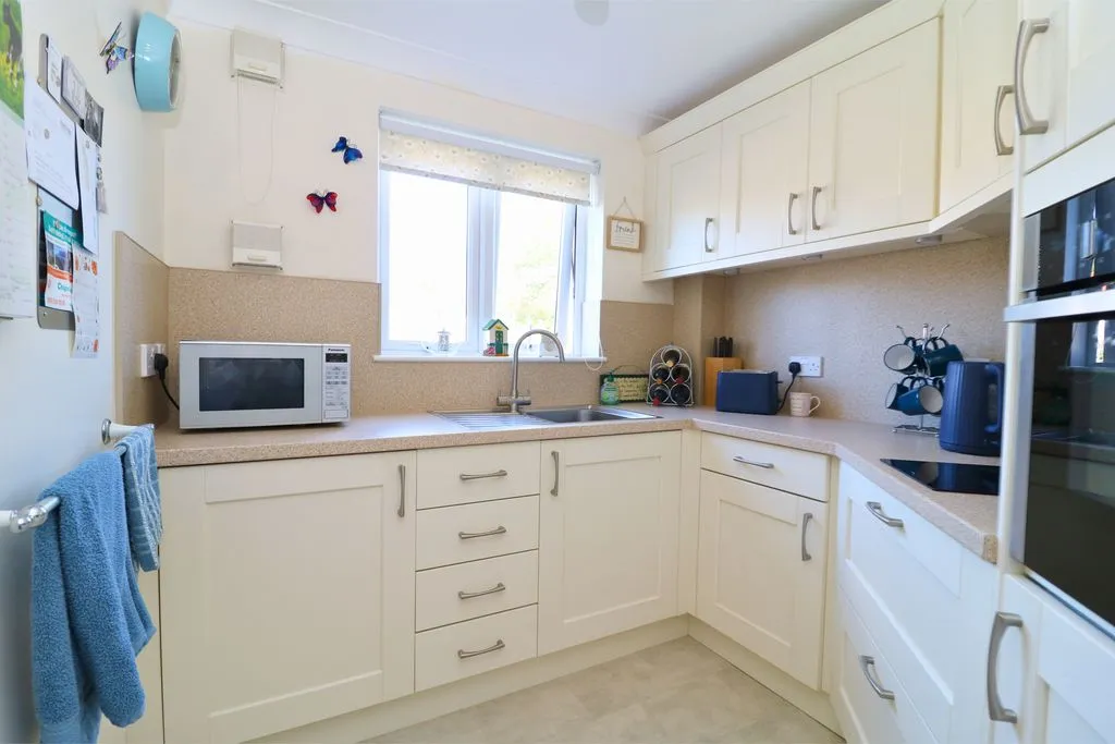 Leighswood Road, Aldridge, WS9, photo 4