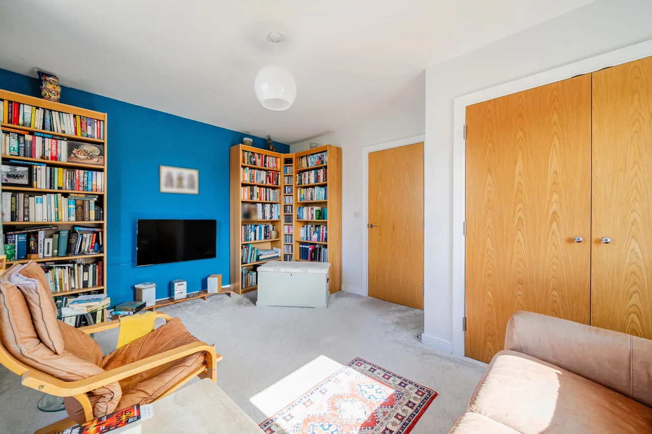 Ridgway Road, Farnham, GU9, photo 4