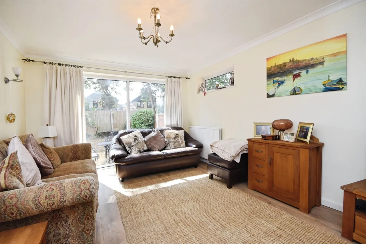 The Grove, Bicknacre, Chelmsford, photo 3