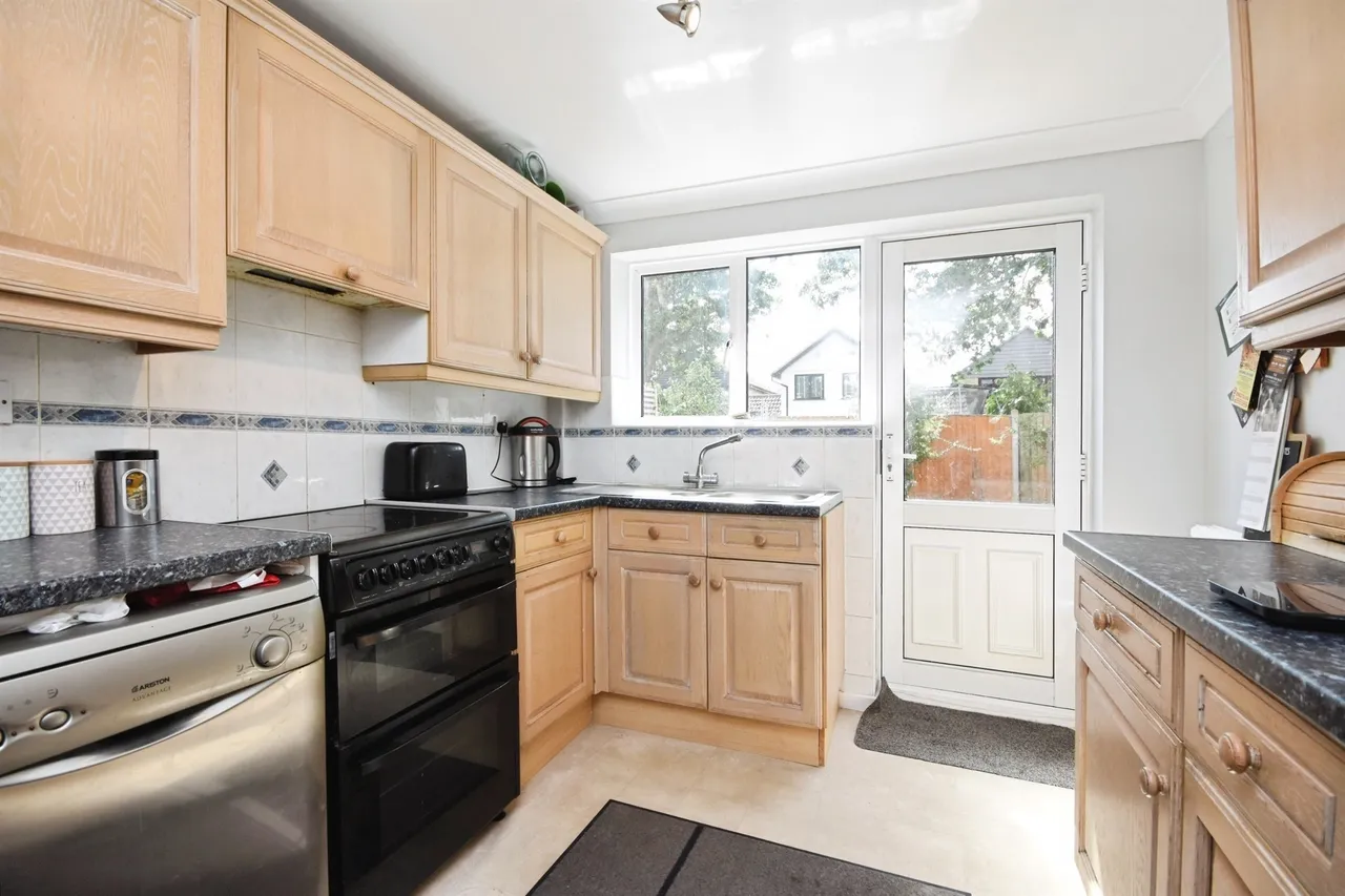 The Grove, Bicknacre, Chelmsford, photo 5