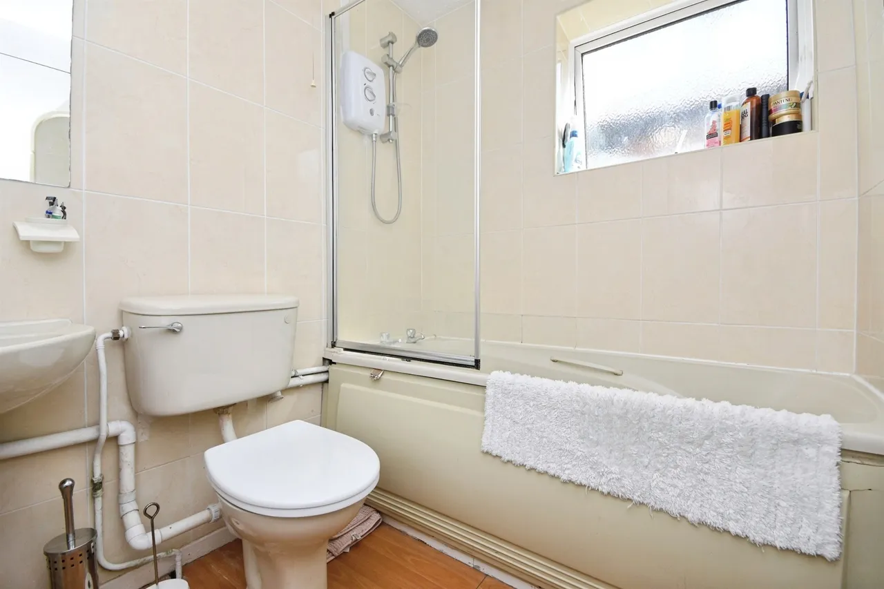 The Grove, Bicknacre, Chelmsford, photo 10