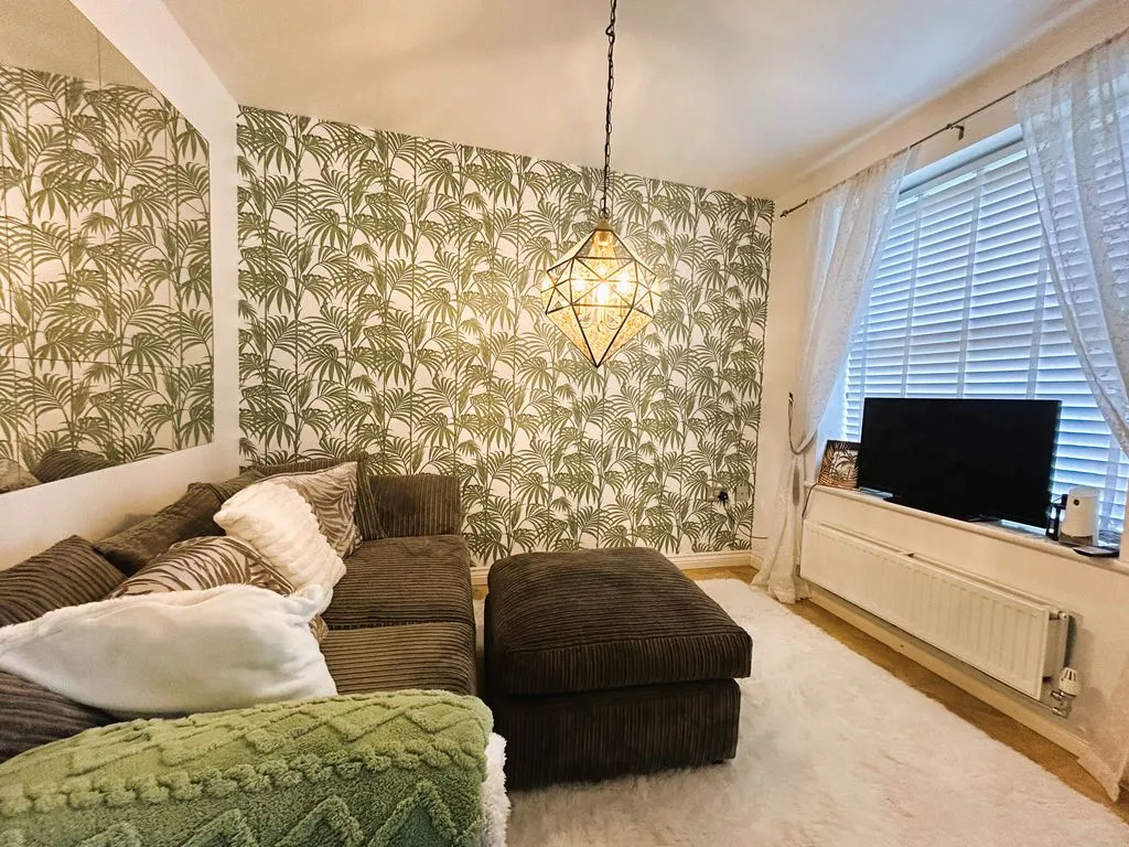 Sandpiper Close, Brownhills, WS8, photo 5