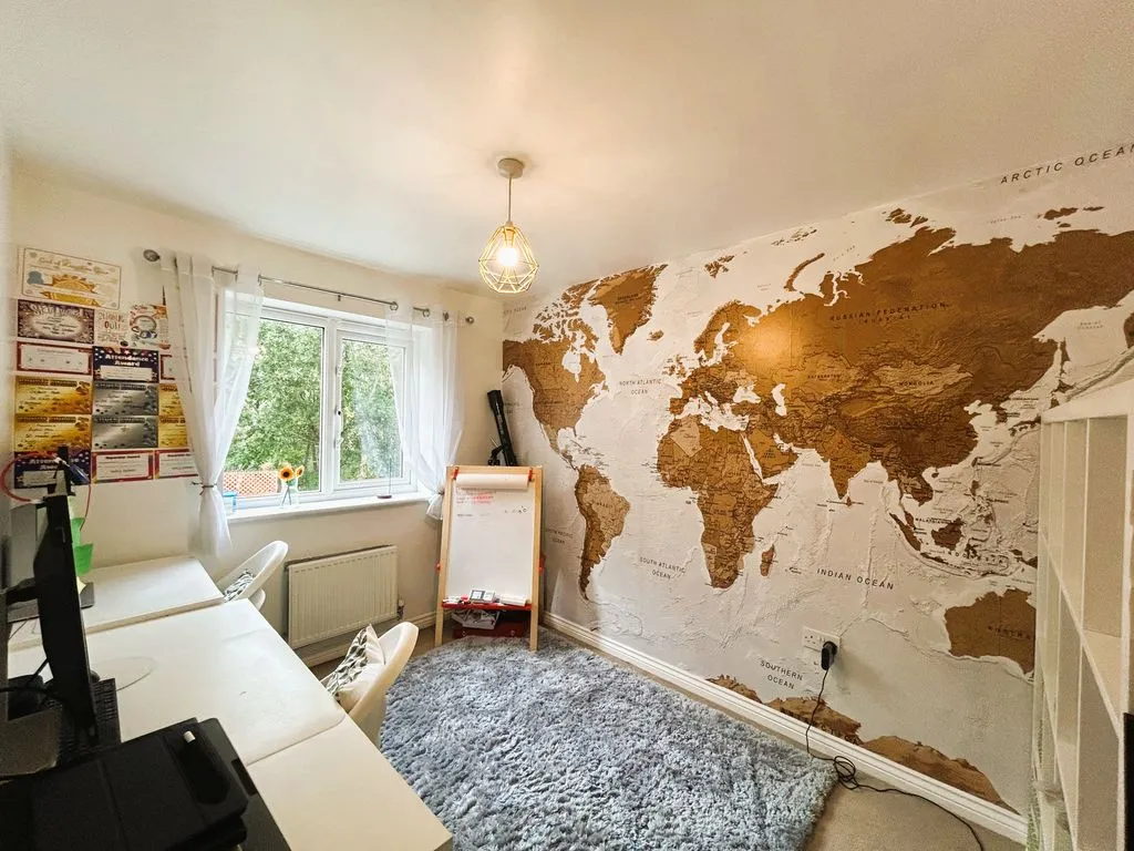 Sandpiper Close, Brownhills, WS8, photo 14