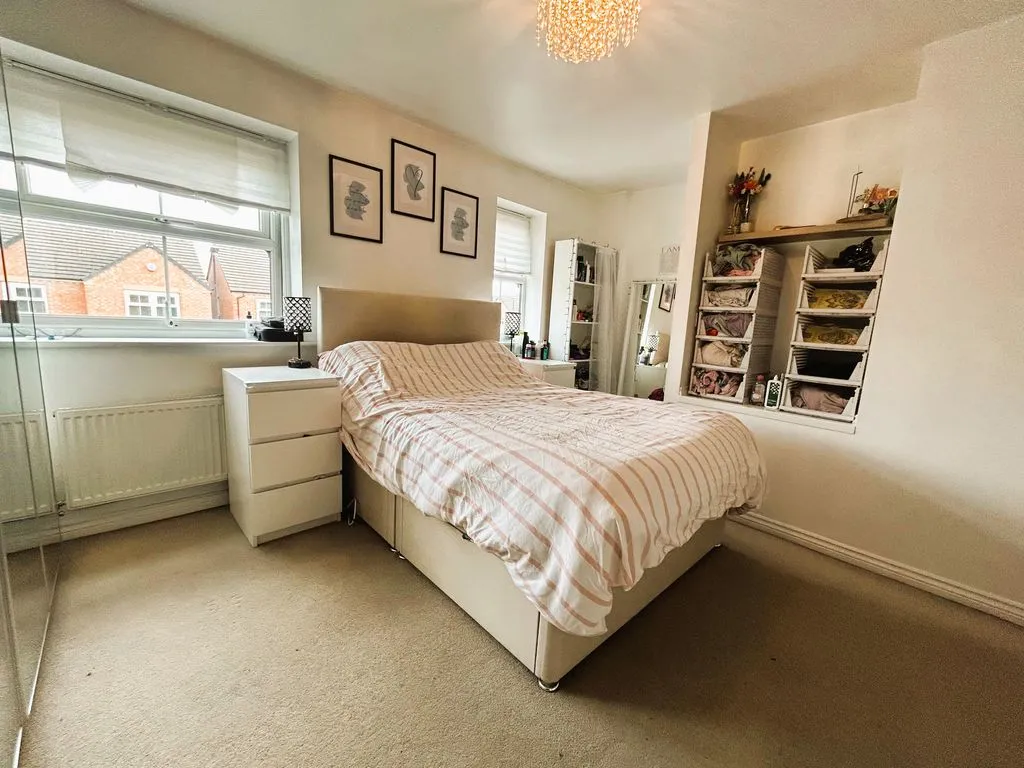 Sandpiper Close, Brownhills, WS8, photo 7