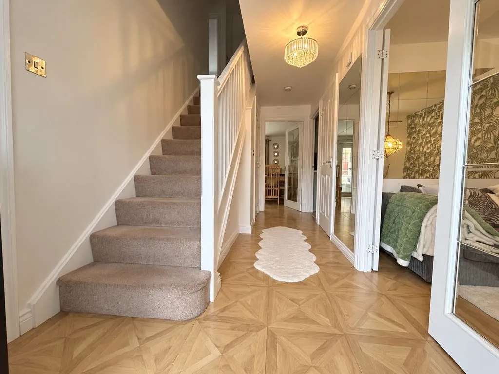 Sandpiper Close, Brownhills, WS8, photo 2