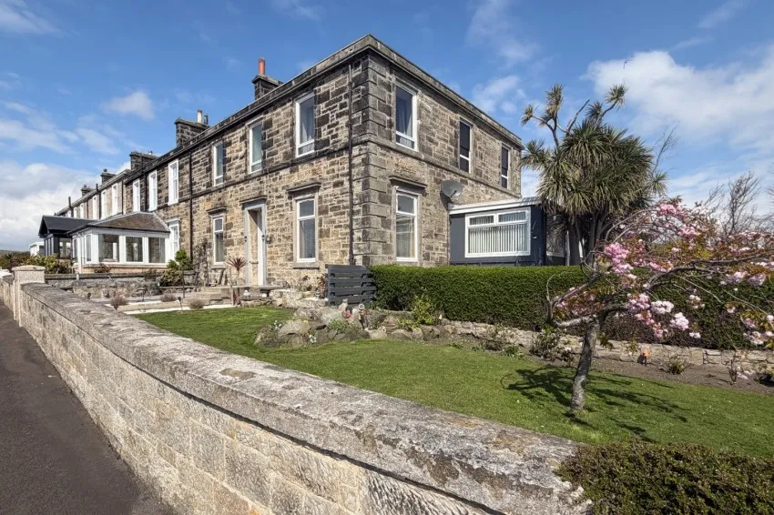 6 bed house for sale — South View, Burntisland, KY3 9BS