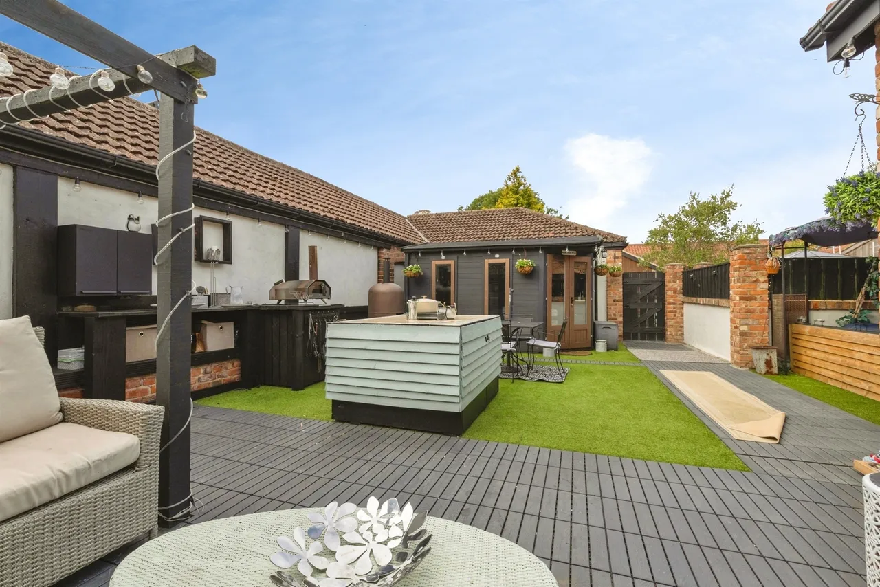 Sheraton West Grange Farm, Elwick, TS27, photo 21