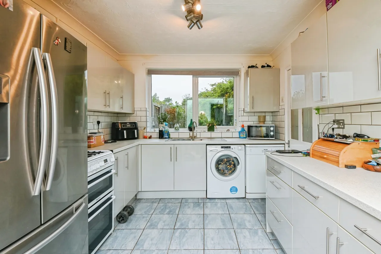 Grove Avenue, Walton On The Naze, CO14, photo 6