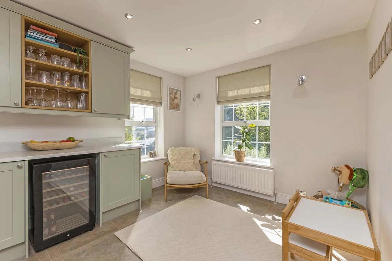 Balmoral, Cranbrook Drive, Maidenhead, Berkshire, photo 7