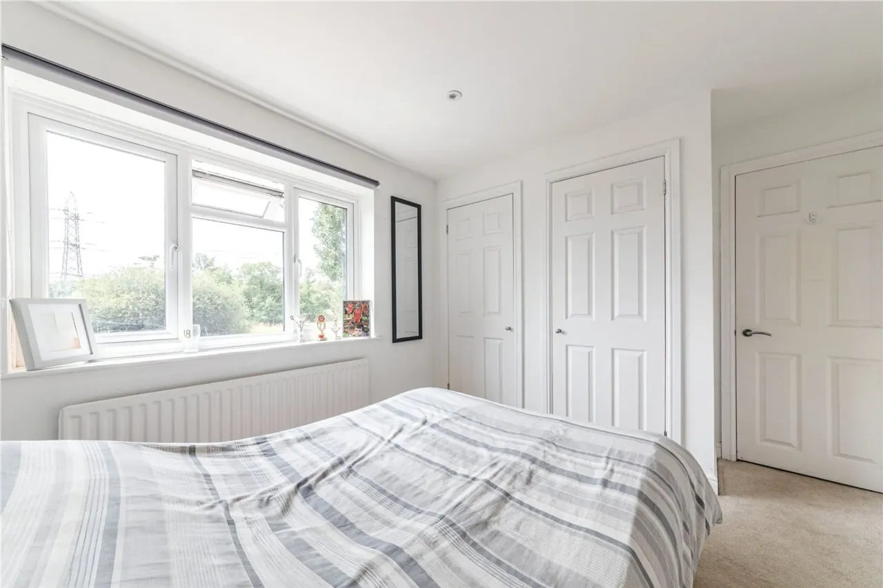 Fullerton Way, Byfleet, West Byfleet,..., photo 17