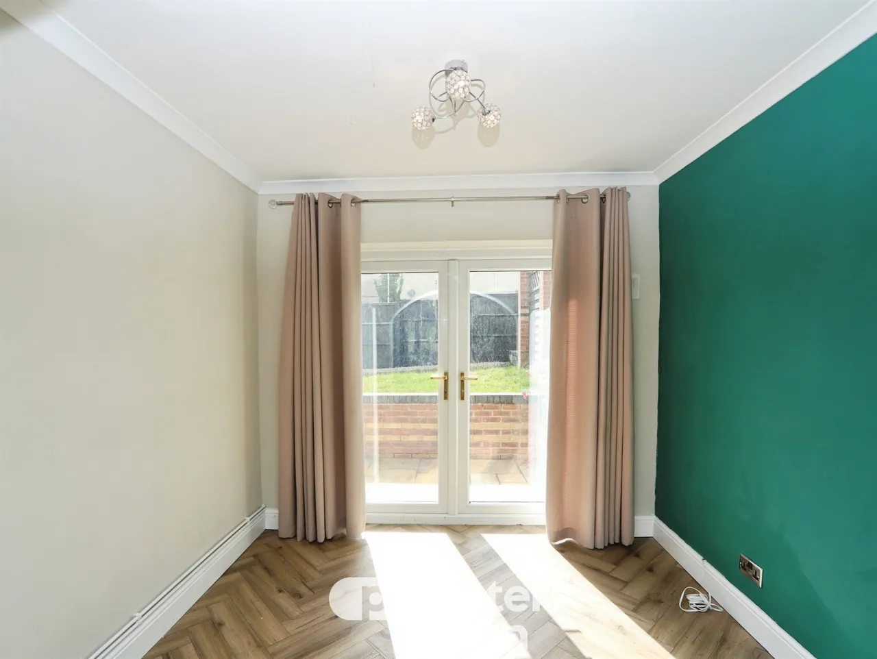 Heol Deiniol Pontypool, NP4, photo 6