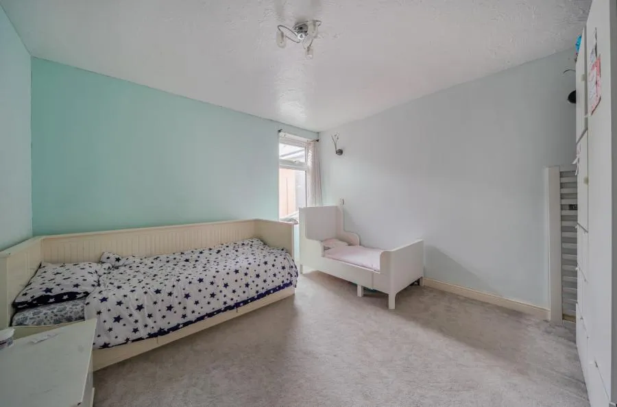 Osborne Road North, Southampton, SO17, photo 12