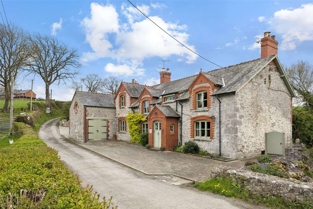 5 bed house for sale — Rhyd-y-Meudwy, Ruthin, Denbighshire, LL15 2ST
