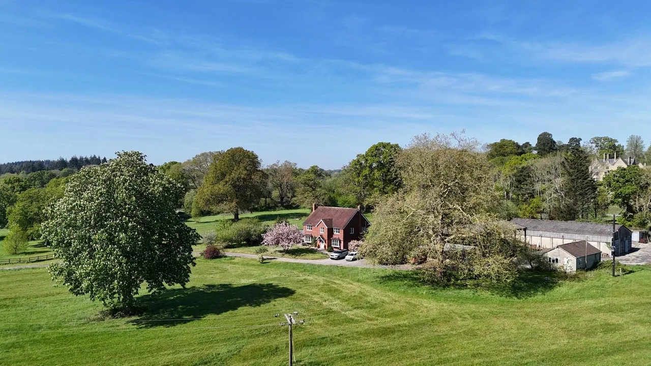Football Green, Minstead, Lyndhurst, Hampshire, SO43 7FR, photo 27