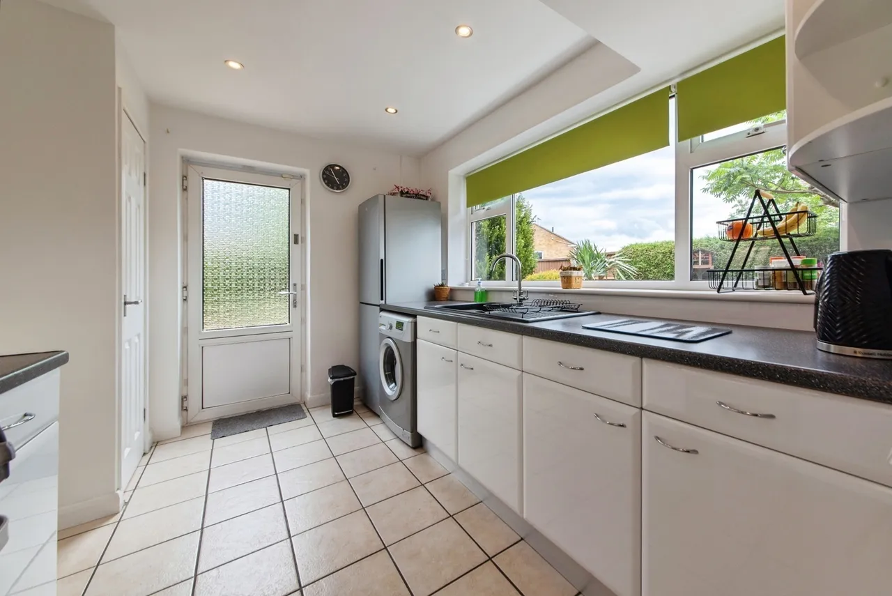 Broadway, North Hykeham, Lincoln, Lincolnshire, LN6, photo 4