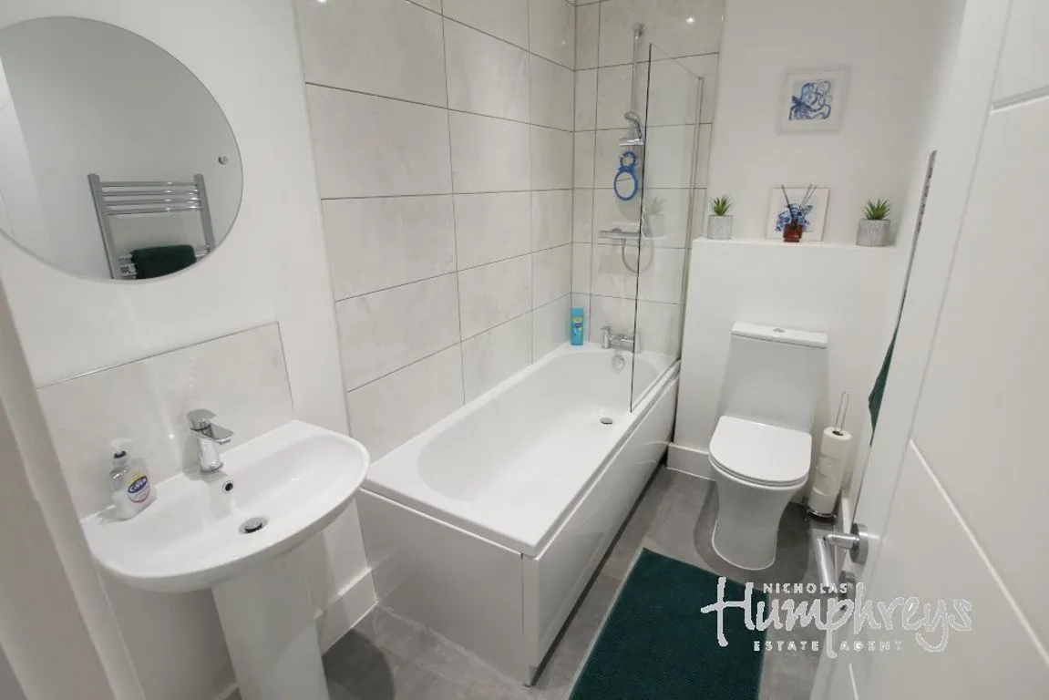 Groveley Lane, Northfield, B31, photo 6