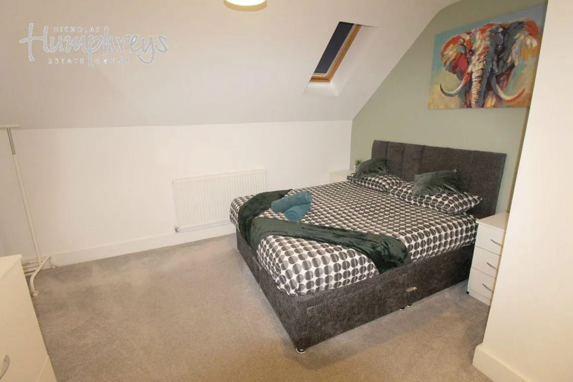 Groveley Lane, Northfield, B31, photo 13