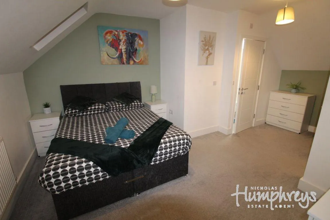Groveley Lane, Northfield, B31, photo 14