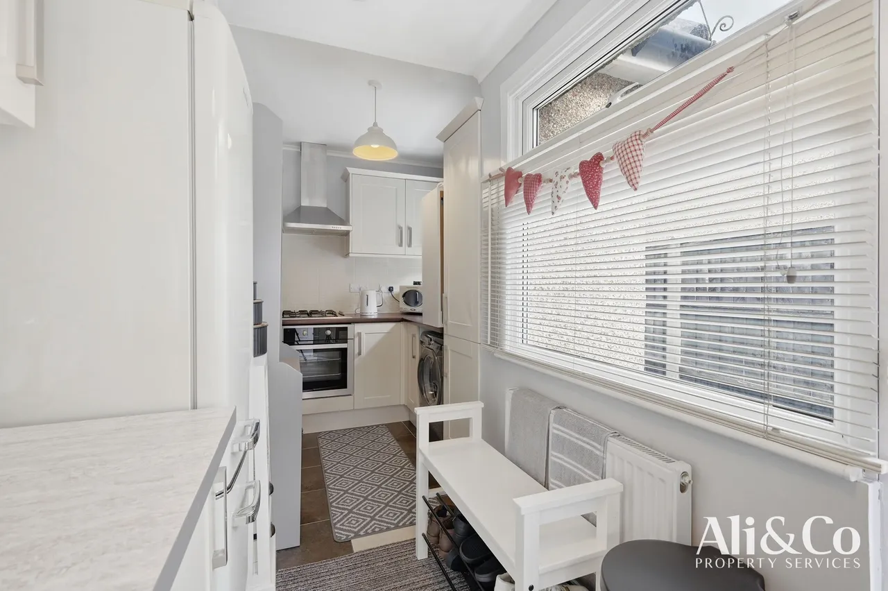 Rookery View, Grays, Essex, RM17 6AU, photo 8