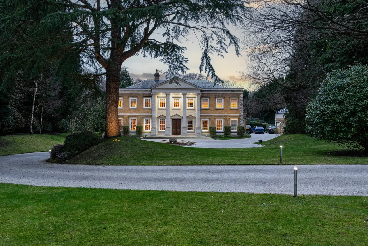 7 bed house for sale, Virginia Water, GU25