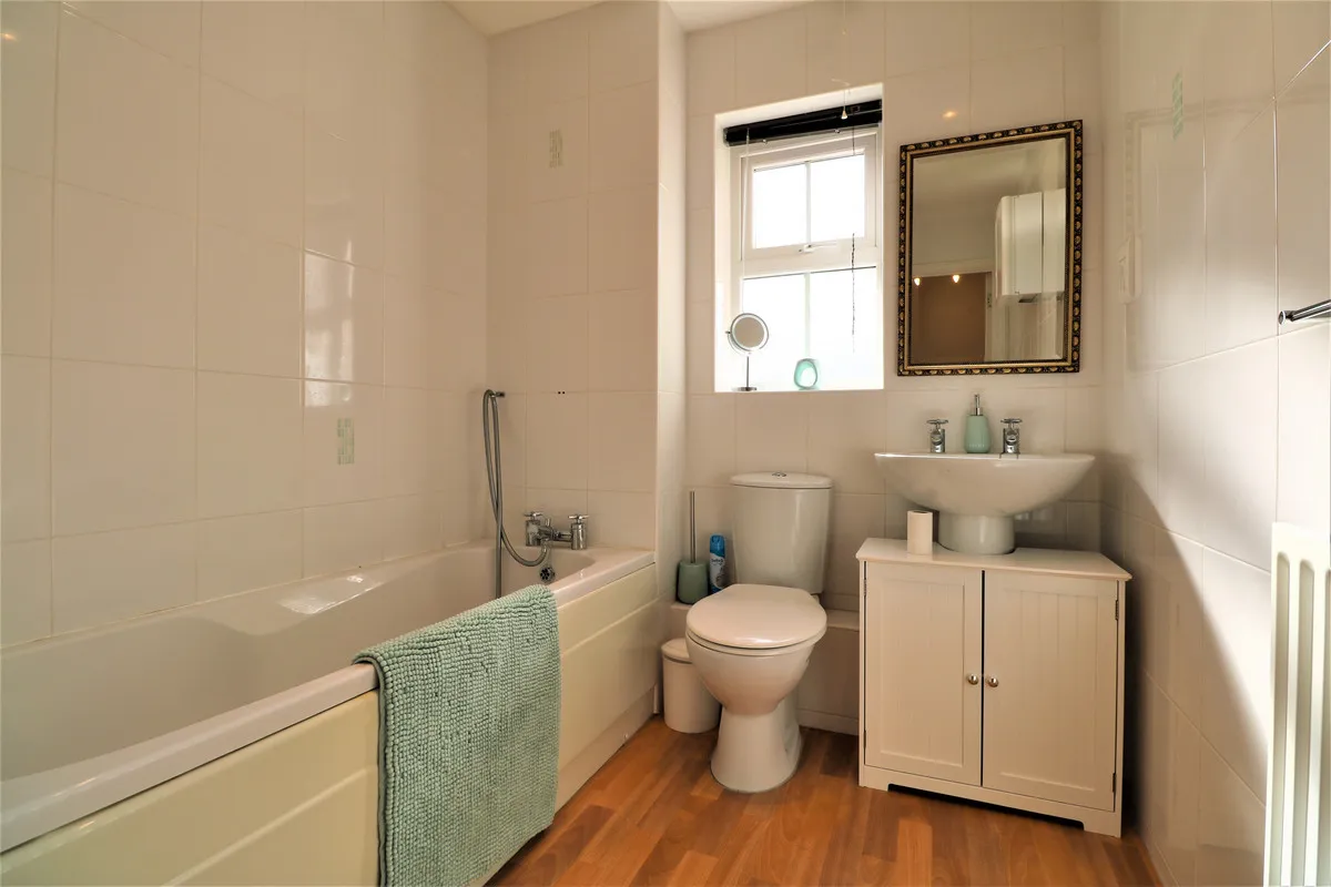 Steed Crescent, Essex, Colchester, CO2 7SJ, photo 9