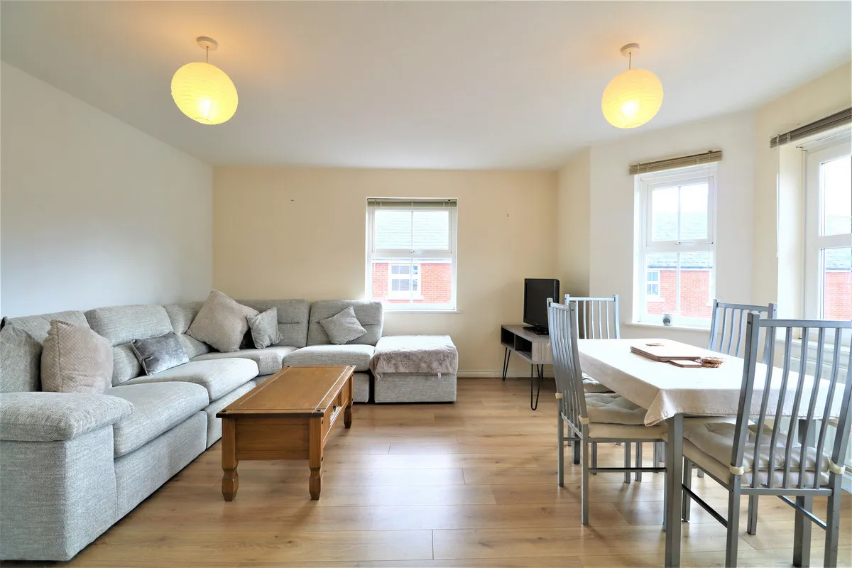 Steed Crescent, Essex, Colchester, CO2 7SJ, photo 3