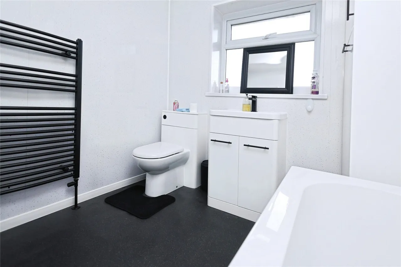 Eatesbrook Road, Birmingham, B33, photo 11