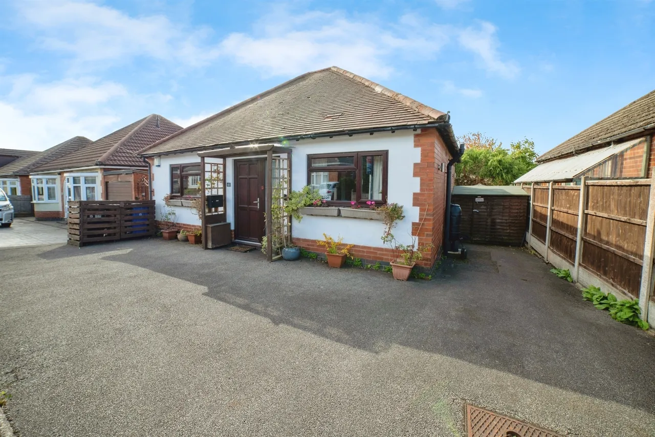 2 bed house for sale, Welwyn Avenue, Allestree, DE22