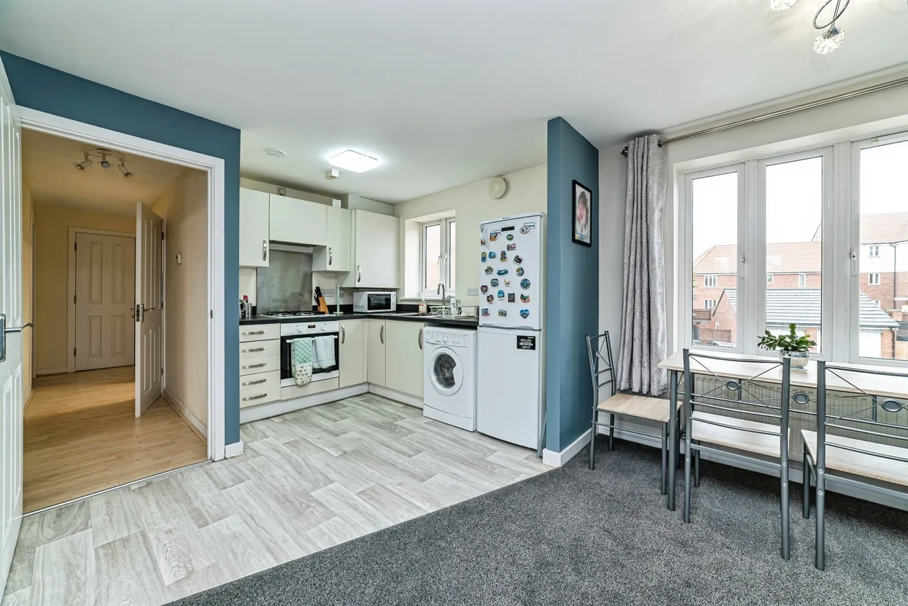 St. Catherine Road, Basingstoke, RG24, photo 6