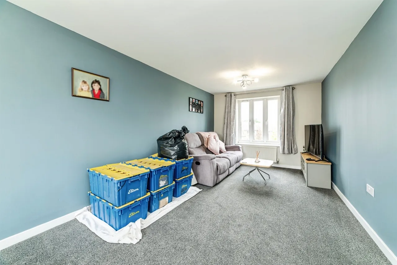 St. Catherine Road, Basingstoke, RG24, photo 4