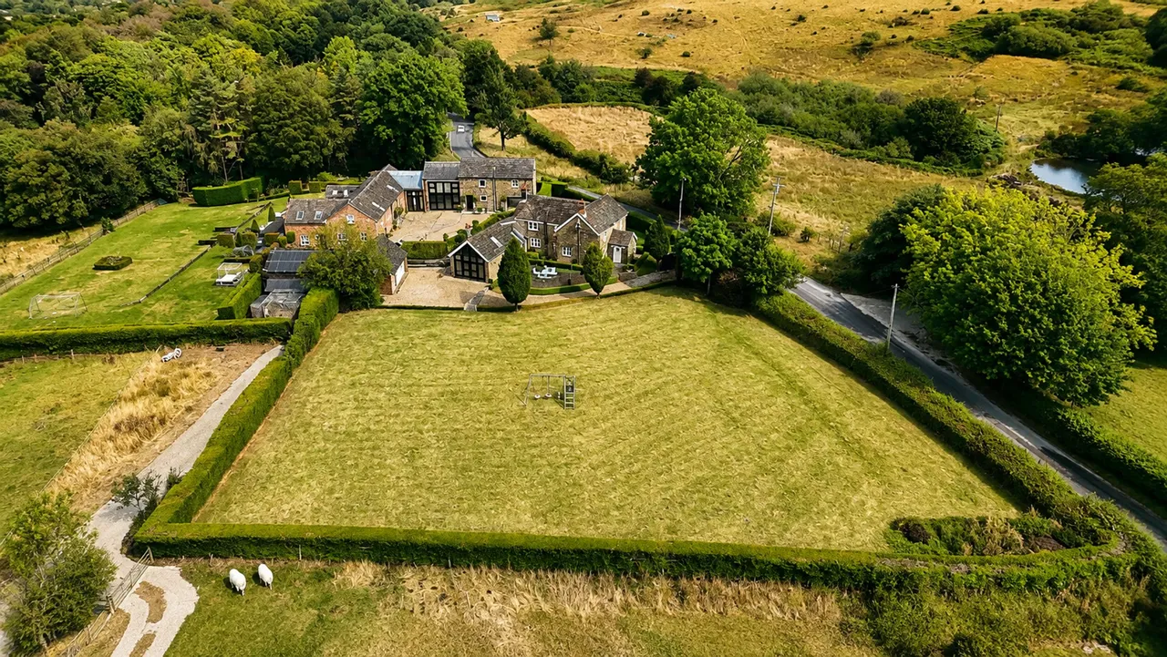 Sugar Lane, Adlington, SK10, photo 22