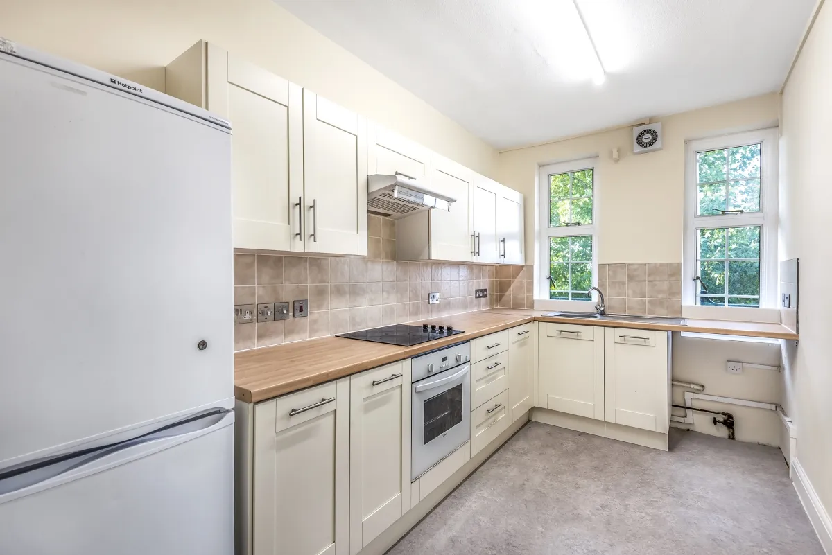North End Road, London, NW11, photo 2