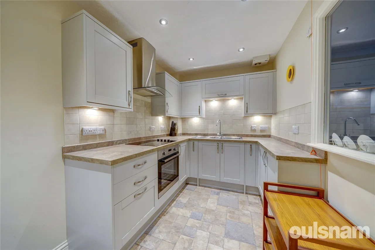 Worcester Road, Droitwich, Worcestershire, WR9 8AH, photo 3