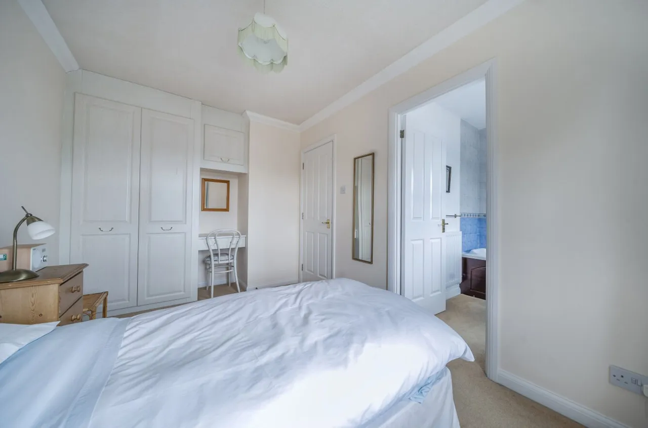 King George Gardens, Chichester, PO19, photo 19