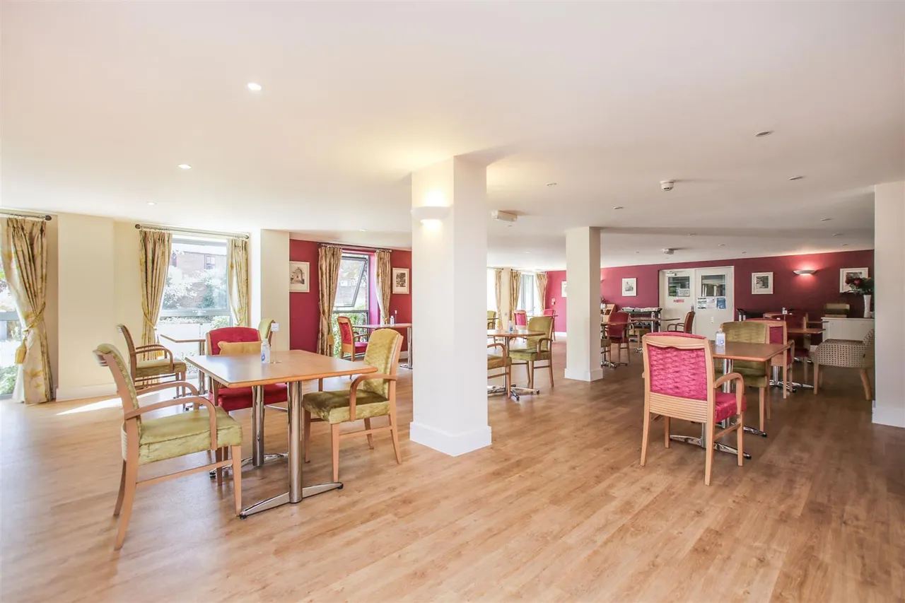 Shotfield, Wallington, SM6, photo 16