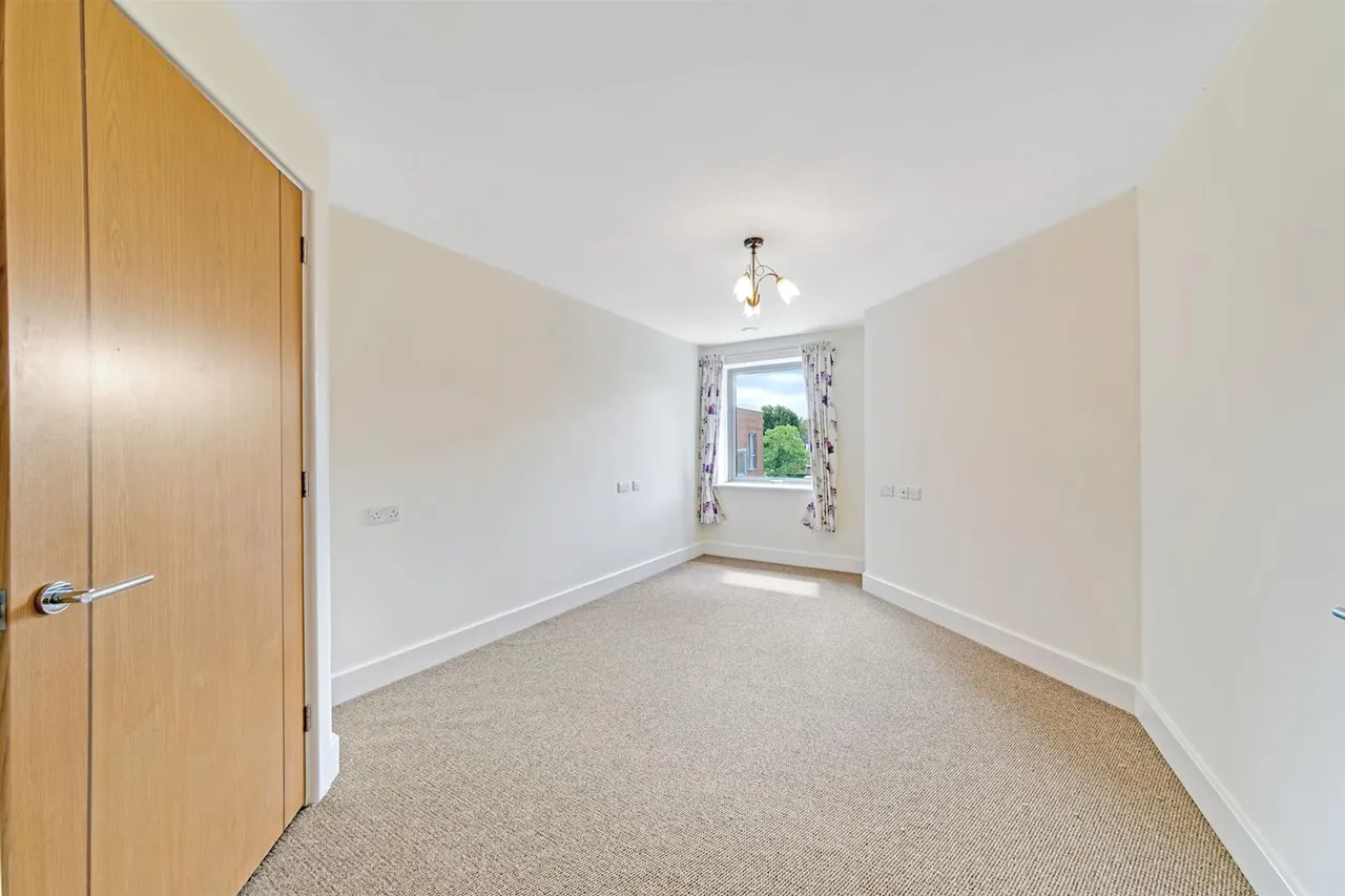 Shotfield, Wallington, SM6, photo 7