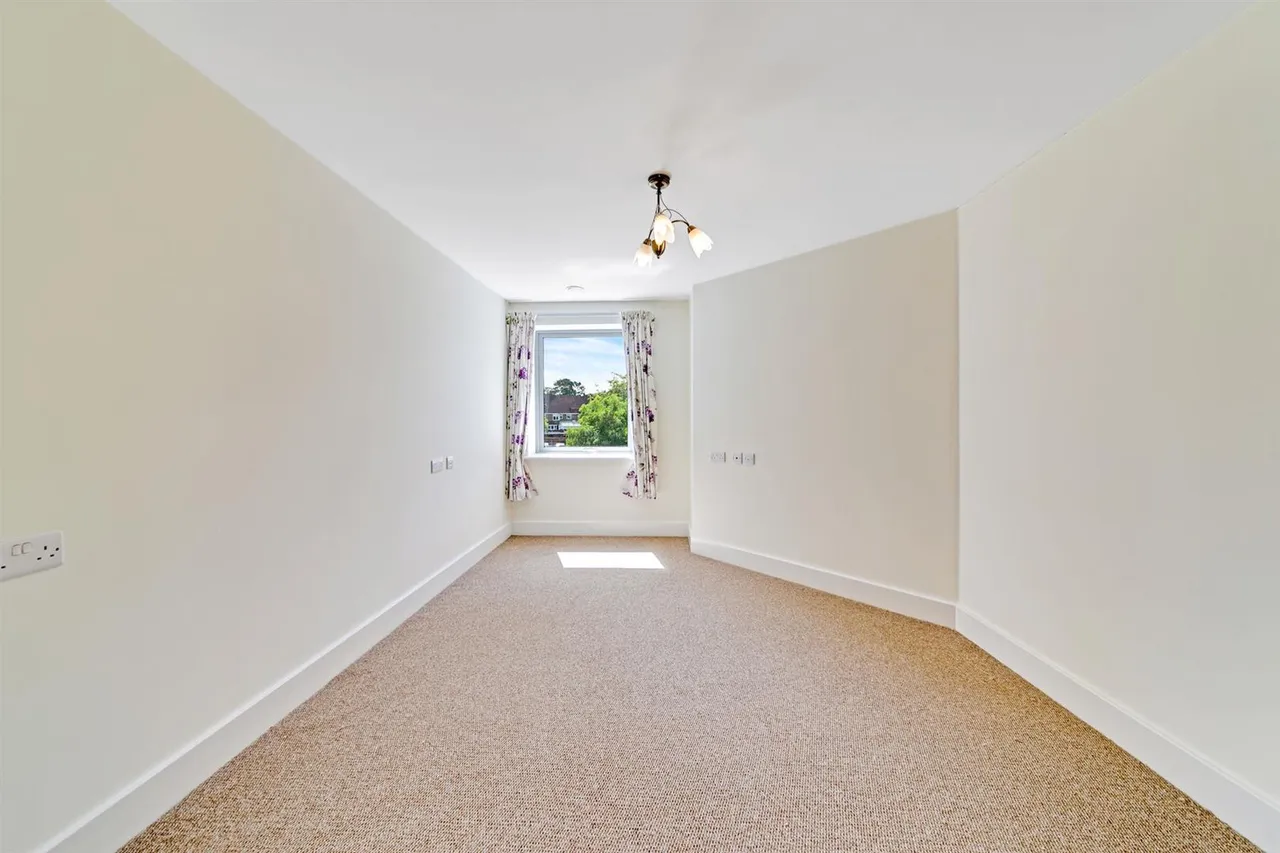 Shotfield, Wallington, SM6, photo 24