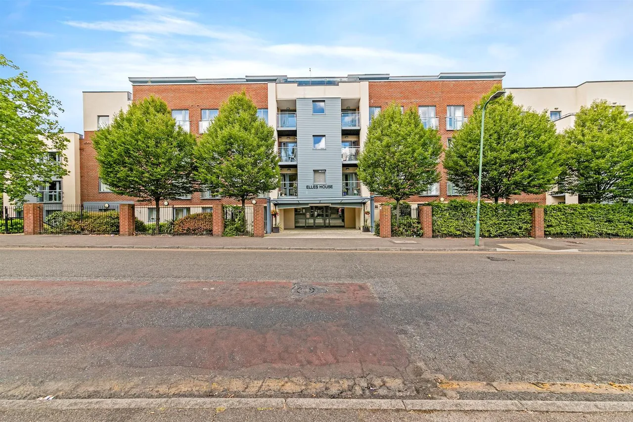 Shotfield, Wallington, SM6, photo 19