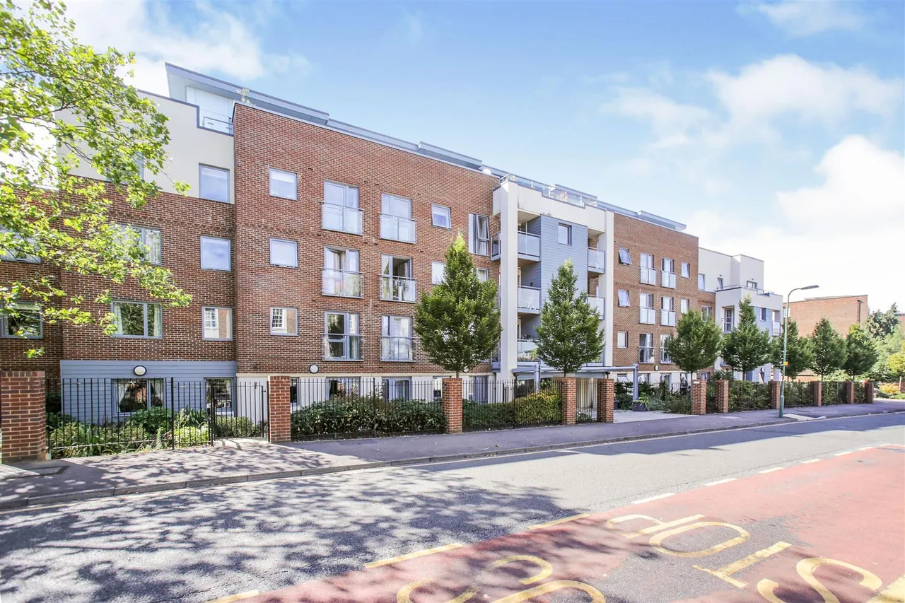 Shotfield, Wallington, SM6, photo 4
