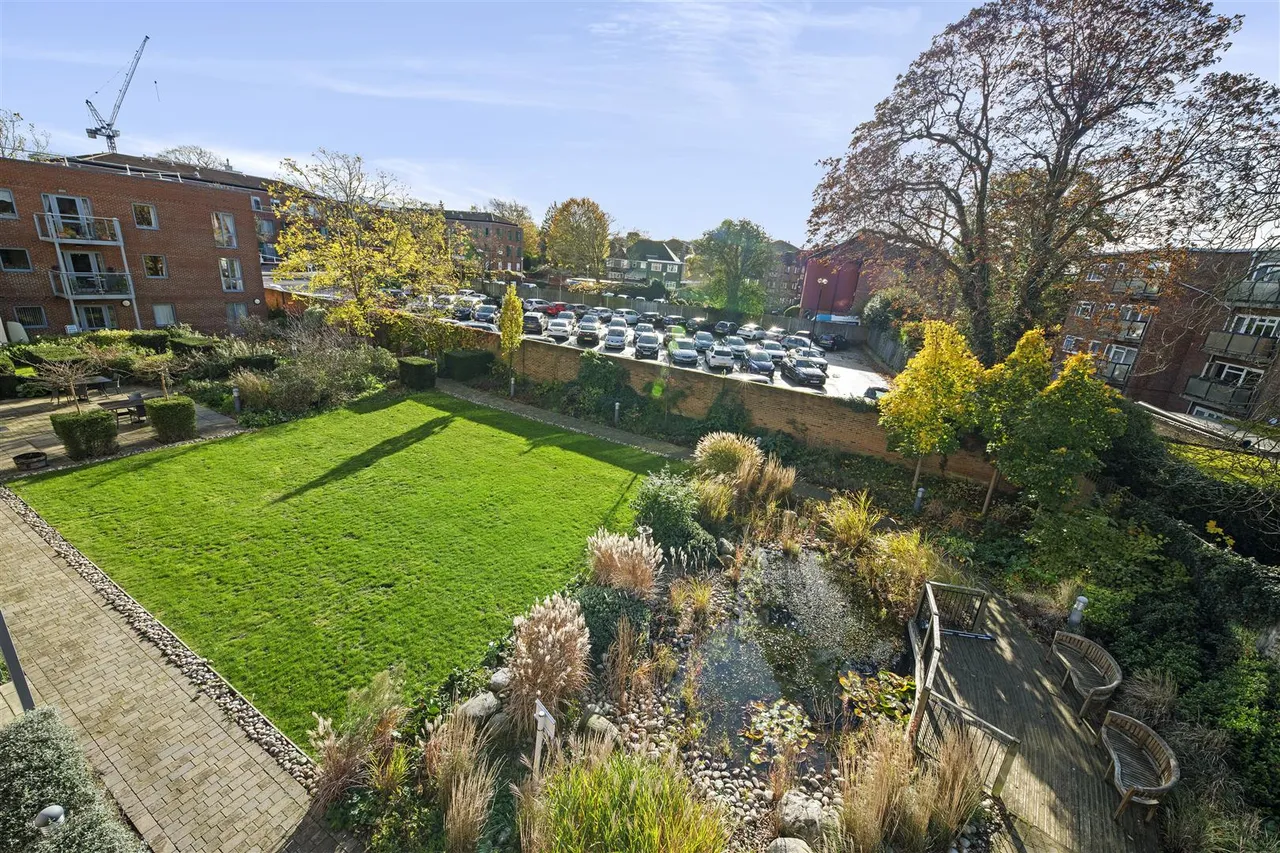 Shotfield, Wallington, SM6, photo 11