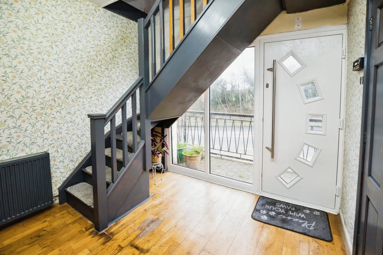 Ruthin Road, Gwernymynydd, CH7, photo 15