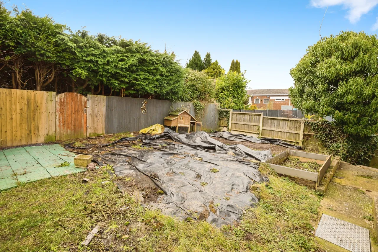 Ruthin Road, Gwernymynydd, CH7, photo 16