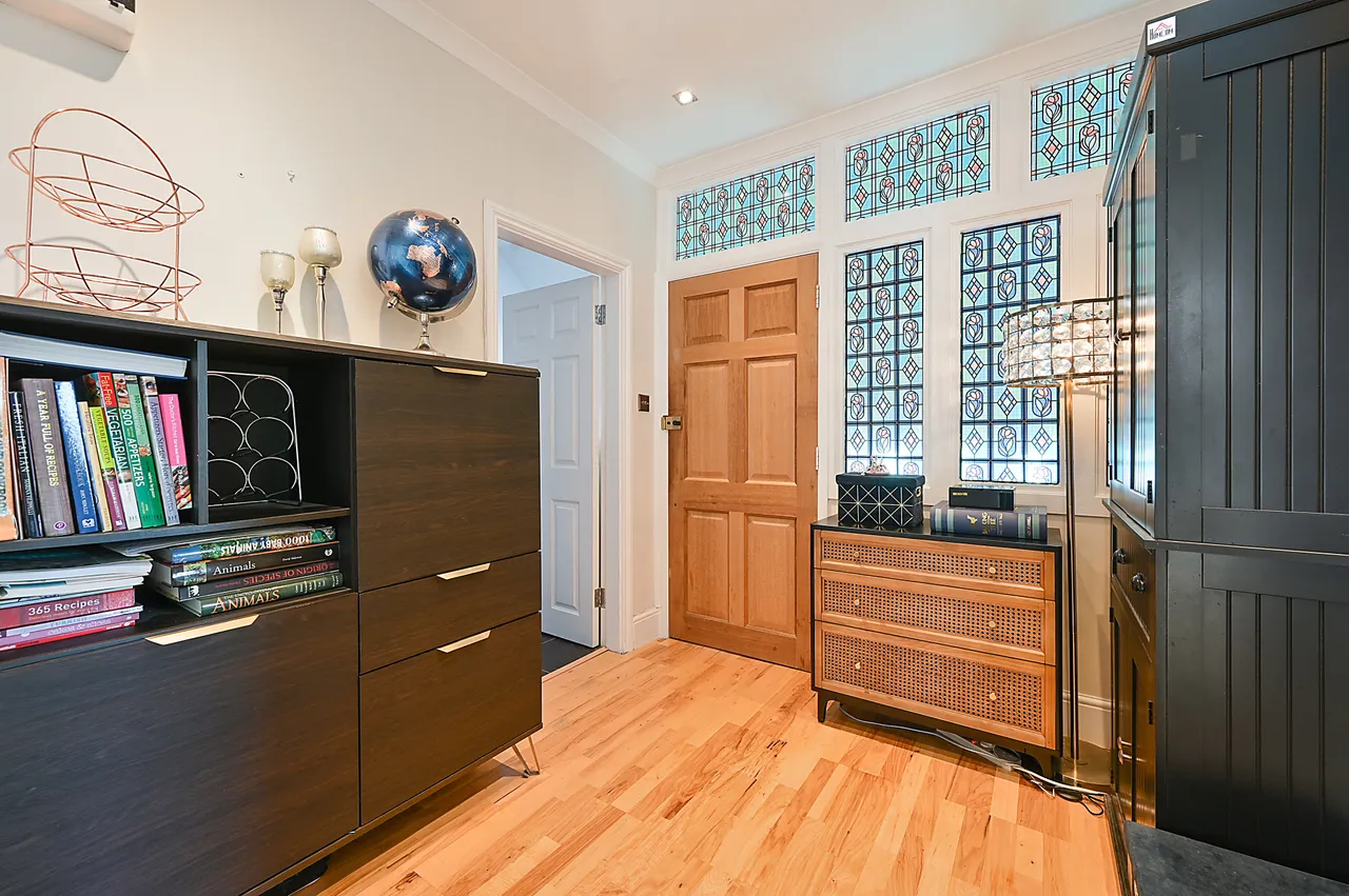 Flat 4, 5 Waldegrave Gardens, Twickenham, photo 4