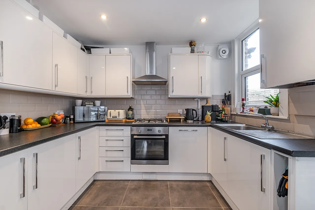 Thornton Road, London, SW19, photo 3