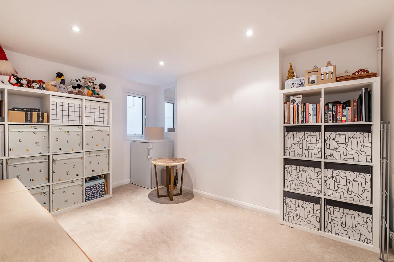 Thornton Road, London, SW19, photo 6
