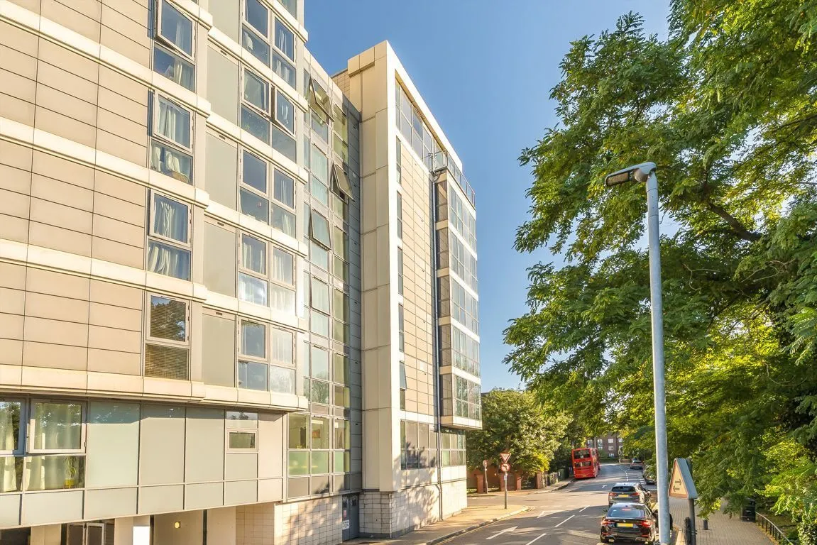 Mapleton Road, SW18, photo 5