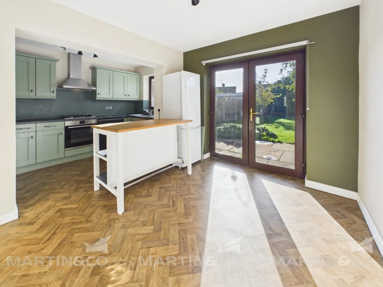 Park Drive, Campsall, DN6, photo 3