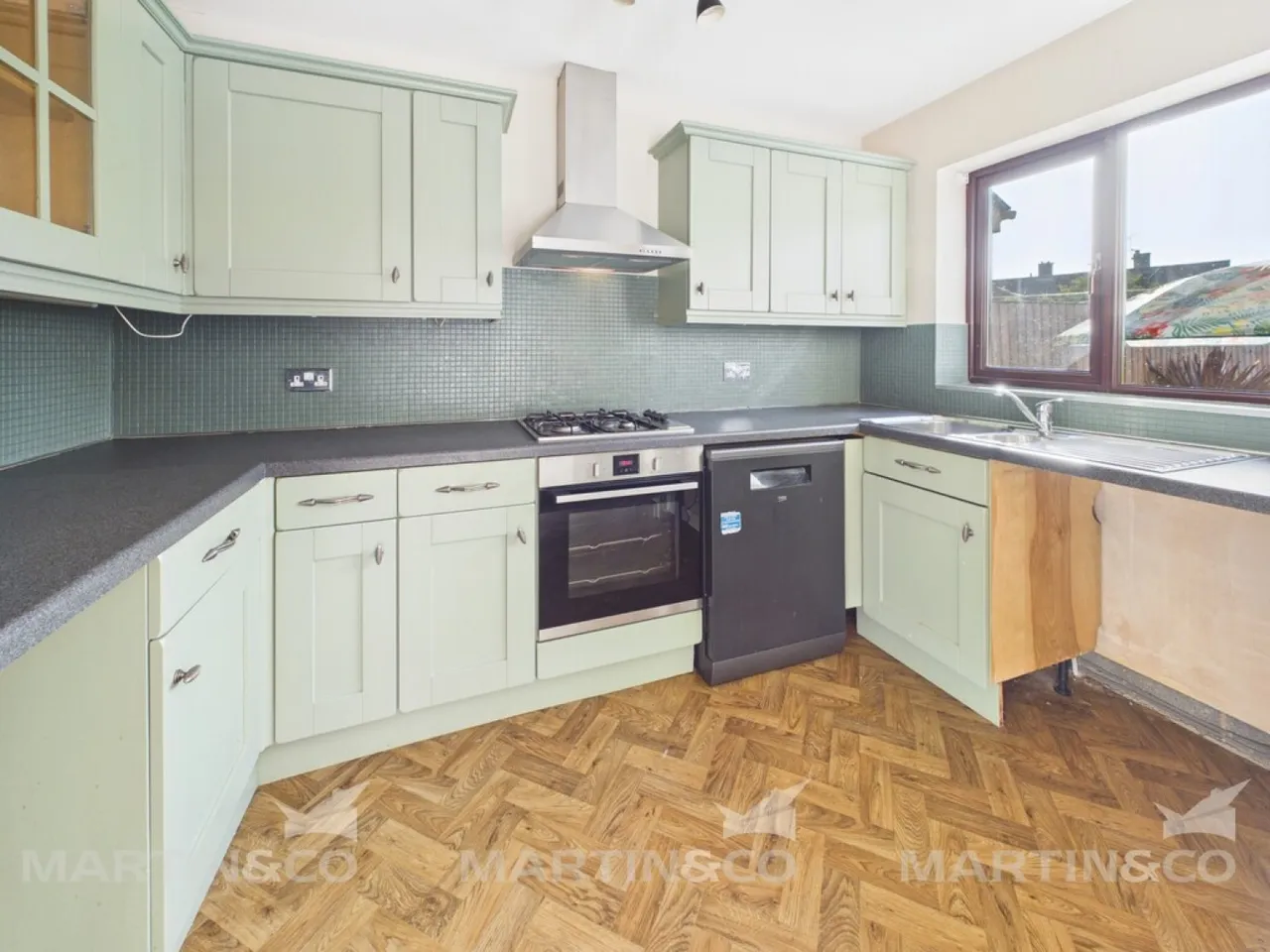Park Drive, Campsall, DN6, photo 2